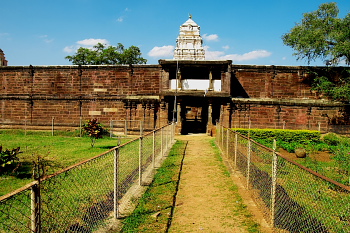 Kumara rama Bhimeshwara west entrance door