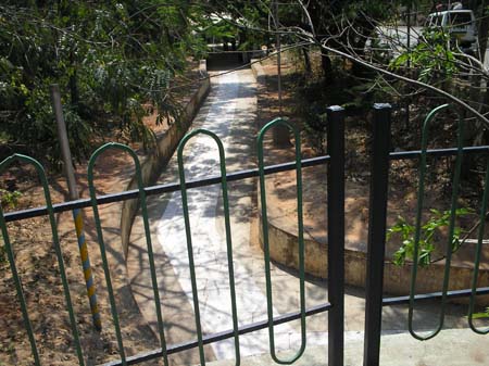 Walk way for devotees