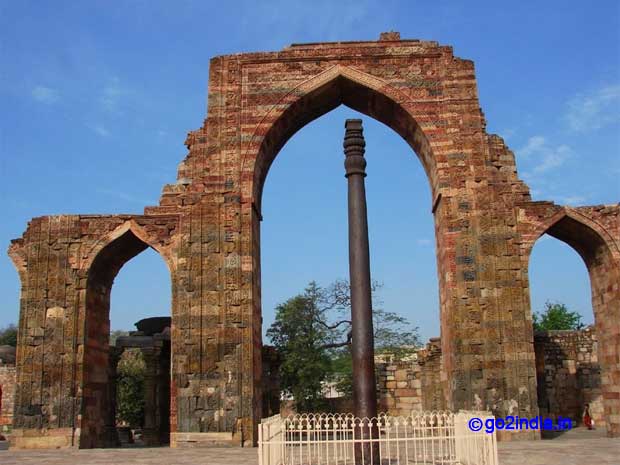 Iron Pillar of Qutab Minar