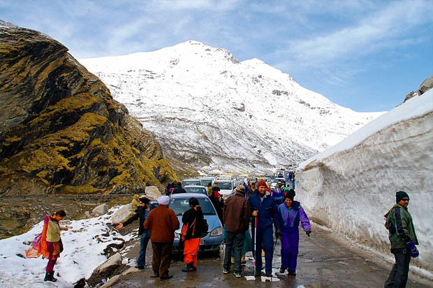 Tourist near Rohtang Pass