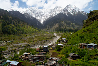 On the way to Rohtang pass