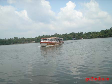 bw1-passenger-boat