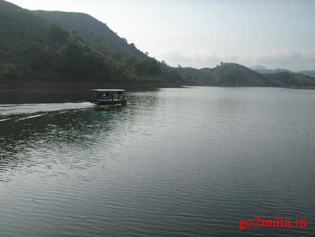 t7-boat