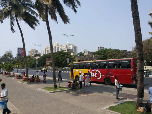 Mumbai Darshan bus at South Mumbai