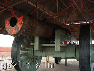 Jai Baan Cannon at Jaigarh Fort