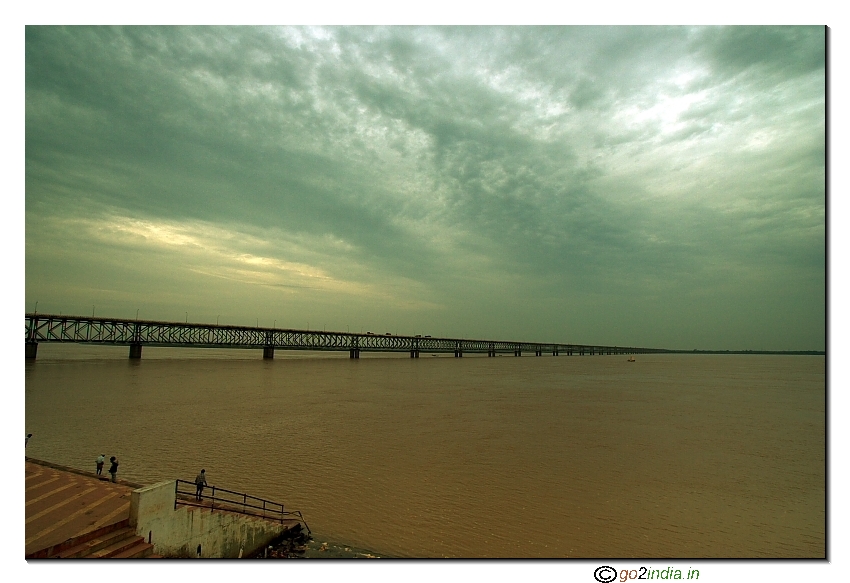 Rail cum road bridge on river Godavari at Rajahmundry Andhrapradesh