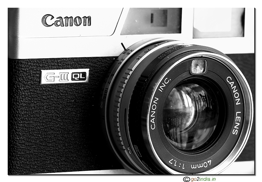 Canon Canonet G-III QL17  with 40mm f1.7 lens