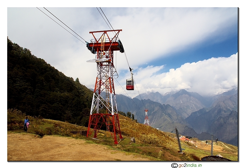 Cable car at Auli 