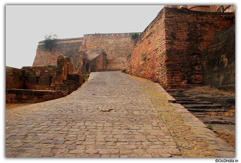 Climb the road to reach the main gate of Gwalior fort