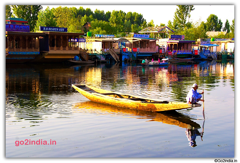 Small boats used for connecting Houseboats