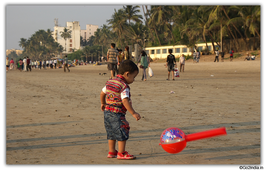 Kid at Juhu Beach Mumbai 