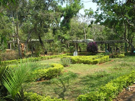 Walk way for devotees