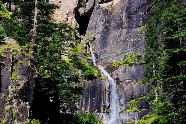 Jogini Waterfall near Vashisht temple
