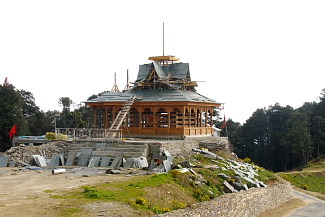 Hatu Peak at Narakanda