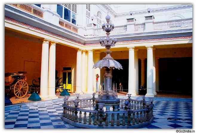 Gwalior Scindia Museum Srystal Fountain