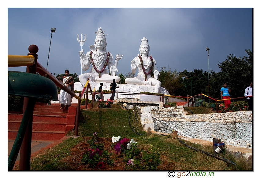 Shiva Parvati statue at Kailasagiri