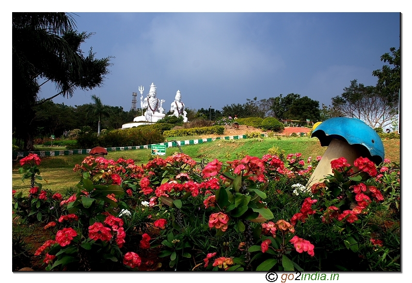 Shiva Parvati statue at Kailasagiri