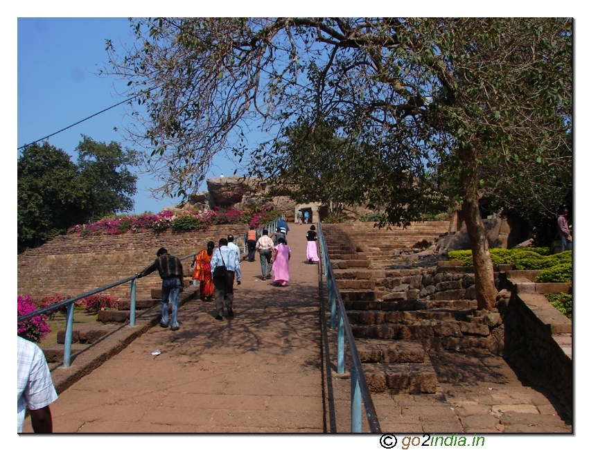 Climbing up the Udayagiri hill