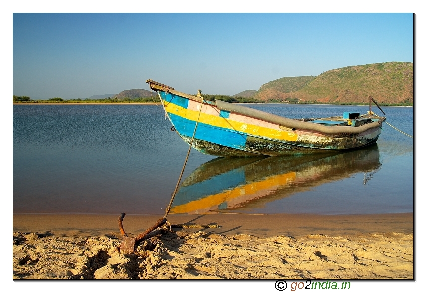 Fishing boat at Bangarammapalam Beach