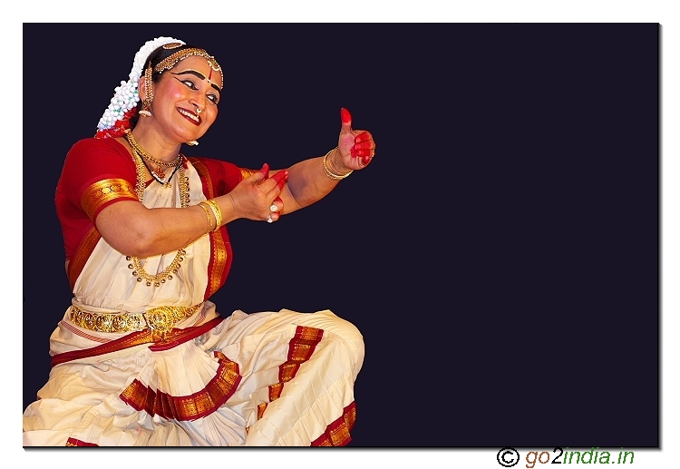 Bharatha Natyam