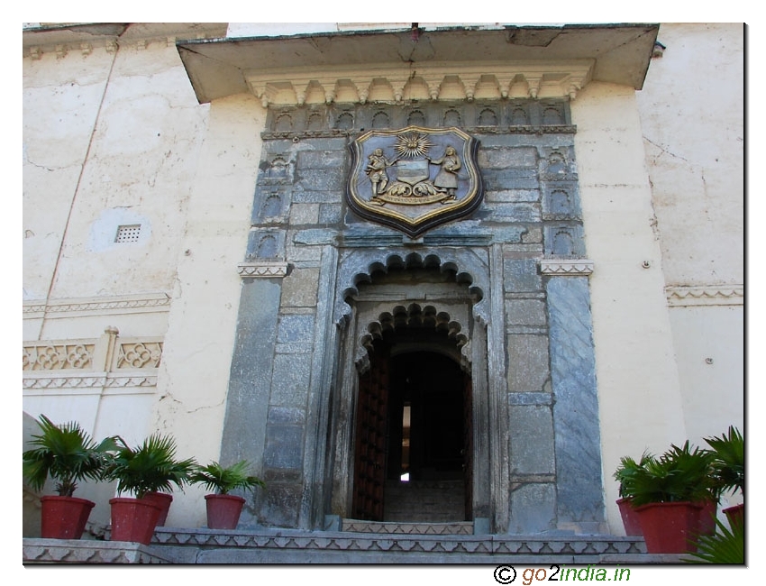 Entering to City Palace Museum