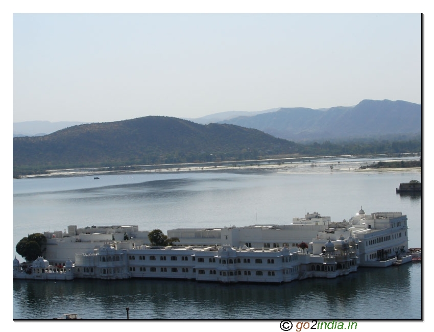 Udaipur lake palace 