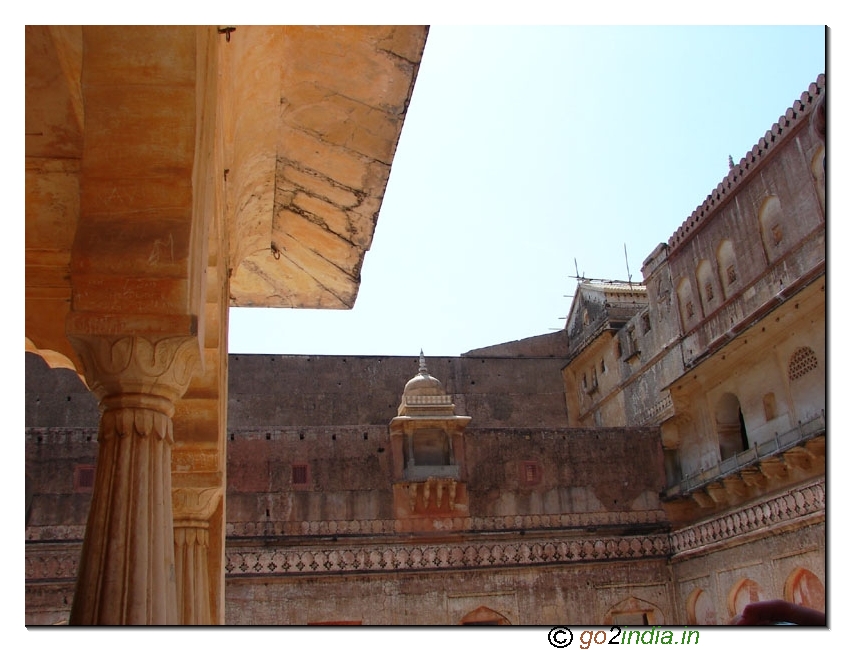 Security guard positions  at Ambar fort