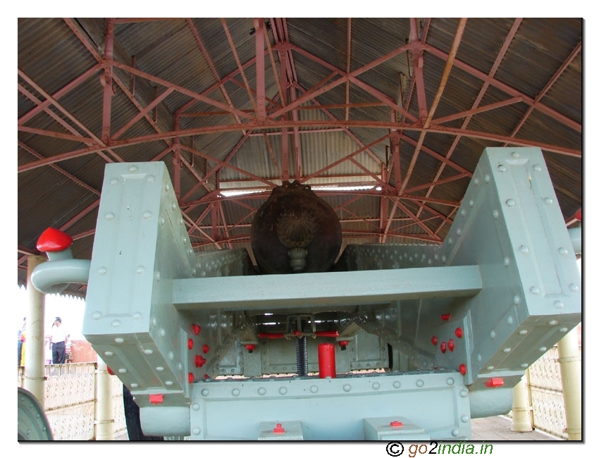 Jaibaan Cannon at Jaigarh Fort