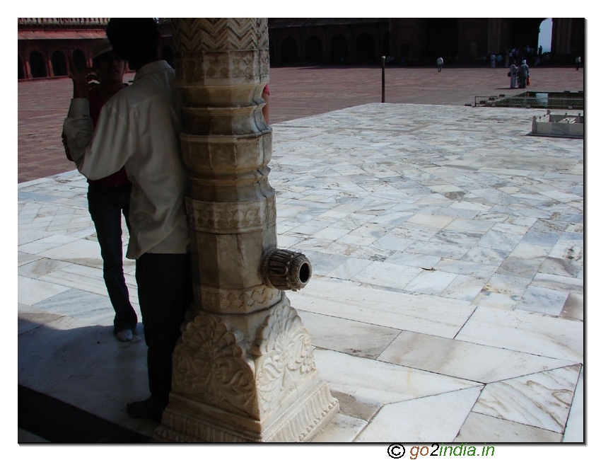 Water outlet to collect rain water from top