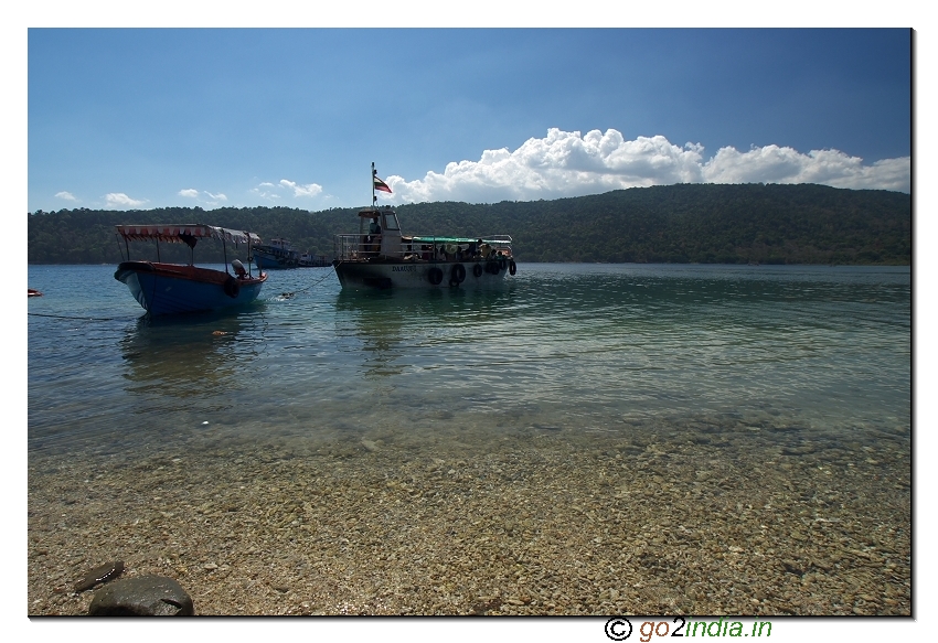 Ships for passengers from Portblair shipping point to North bay of Andaman