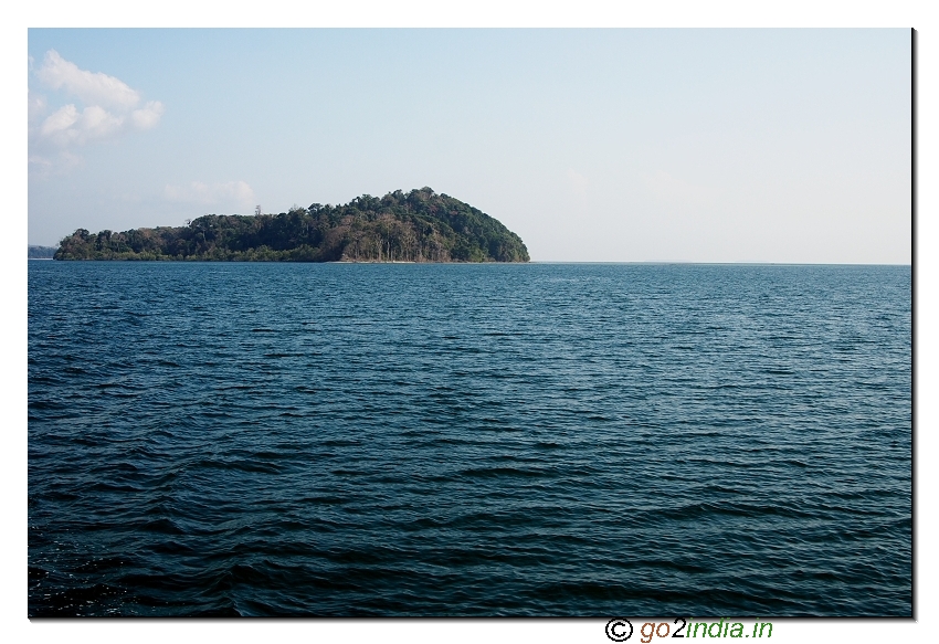 Small islands on the way to Jolly buoy from Wandoor beach of ANdaman