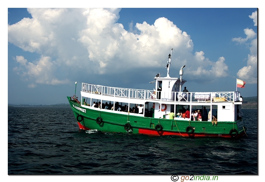 Cruise for Jolly buoy journey from Wandoor beach at Andaman