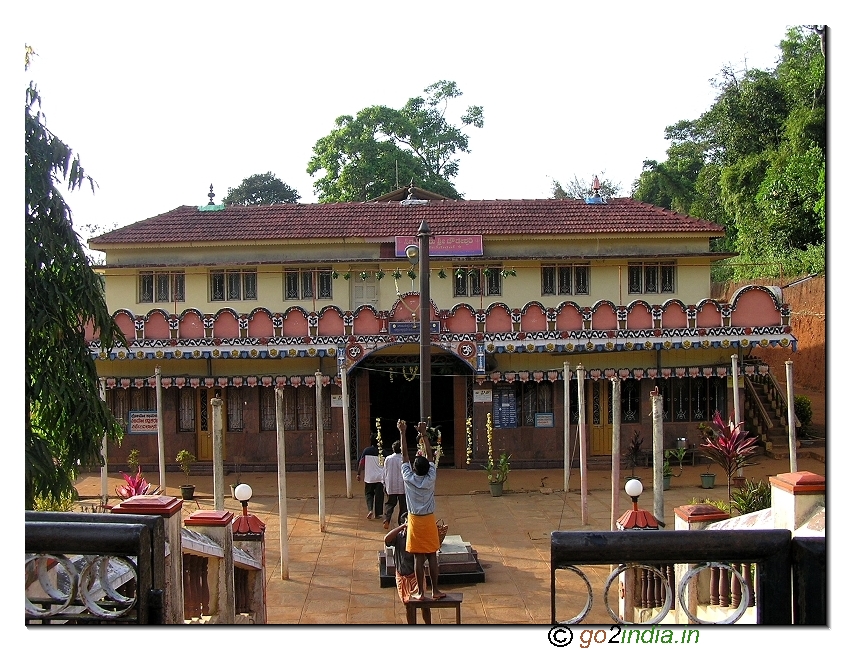Goddess choudamma temple at Sigandur