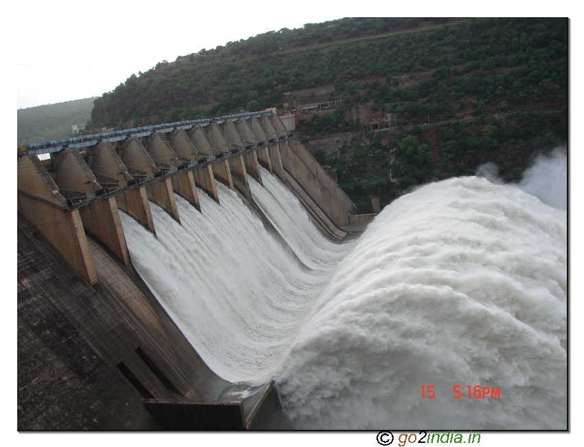 Sriselam dam water