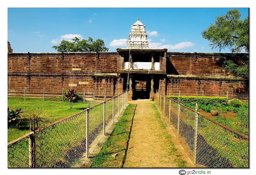 West side entry way to Kumararama temple at Samalkot