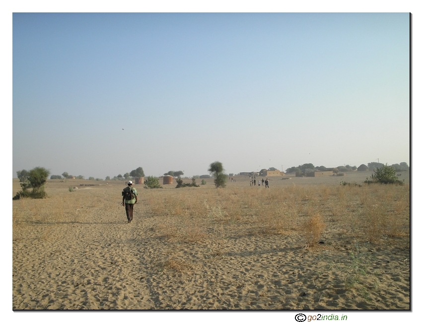 Trekking to next camp near Jaisalmer