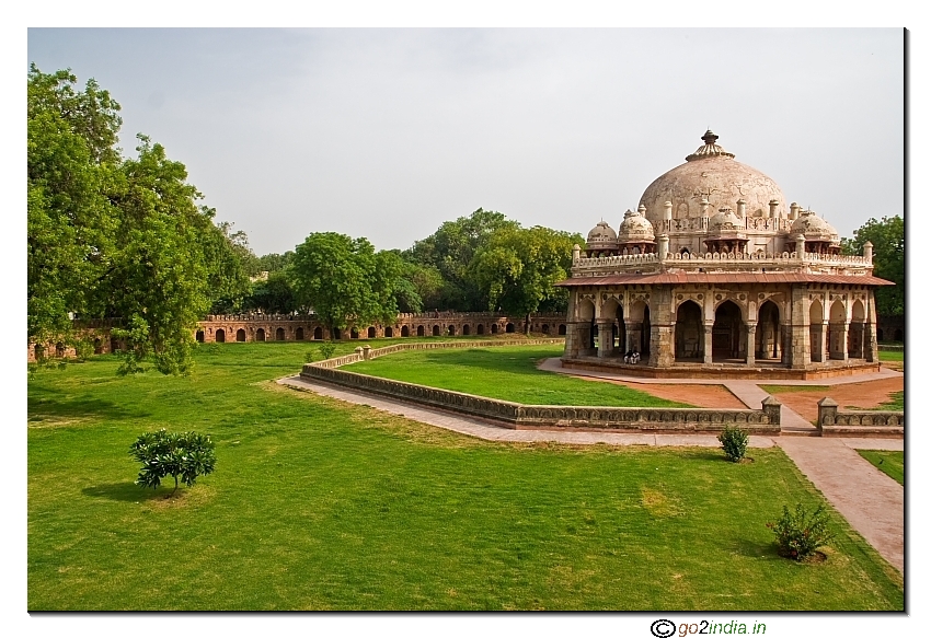 Isa Khan Niyazi tomb at a different angle inside Humanyuns tomb
