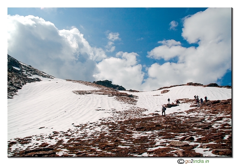 Going up the hill of Kedarkantha trekking 