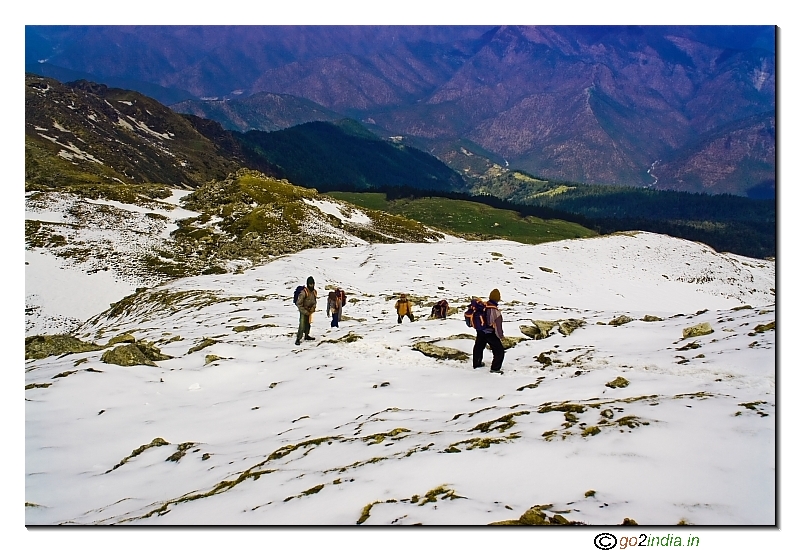 Trekking to Kedarkanthat to Luhasa camp site during trekking