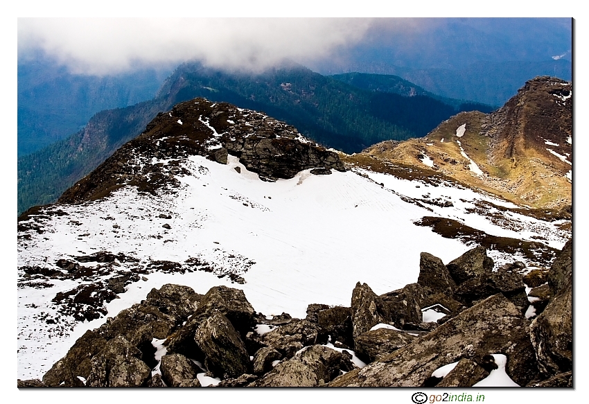 Snow and hill during trekking to Kedarkantha