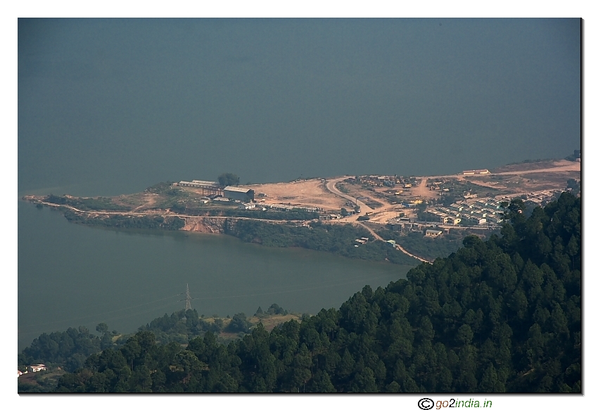 Byt the side of Teheri dam water 