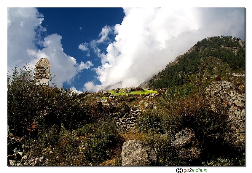 Uttarkashi to Gangotri Temple road 