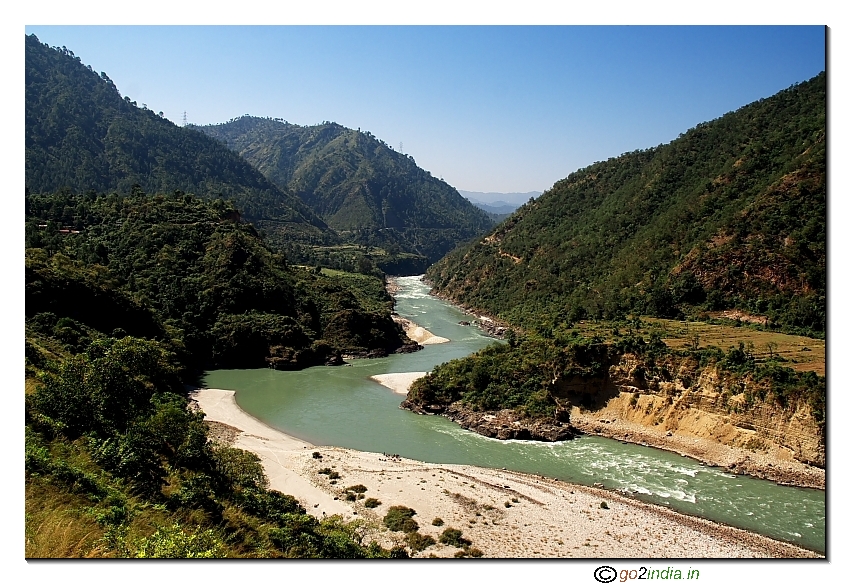 Alaknanda flowing towards Srinagar