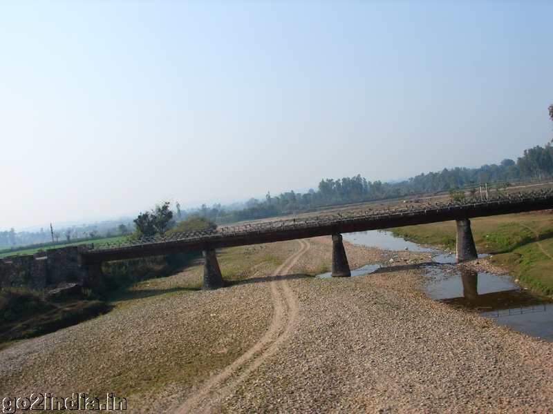 Rail bridge