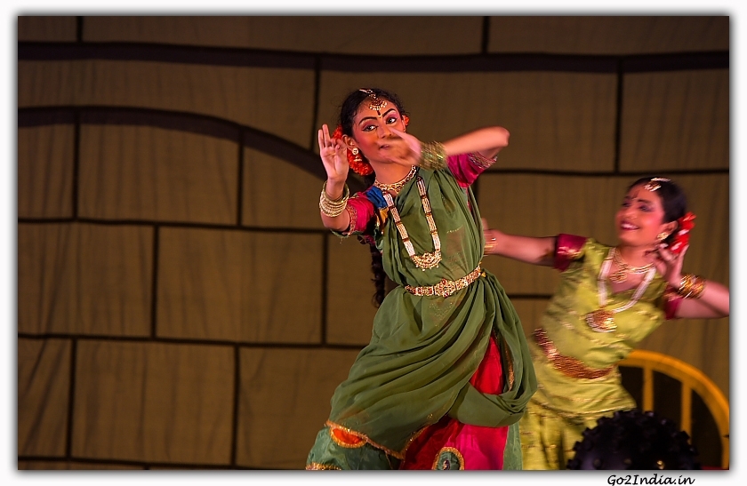 Kuchipudi dance by Shobhana naidu group