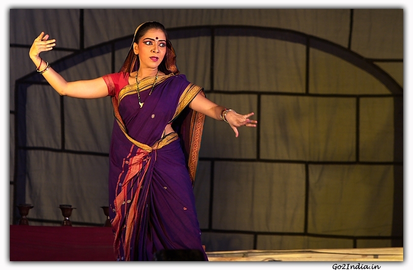 Kuchipudi performance