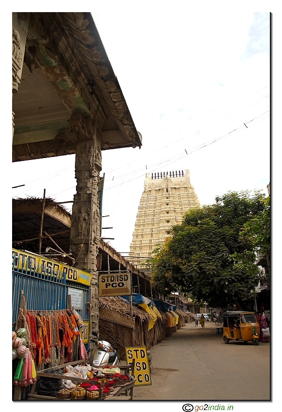 Around main enterance of Ekambareswarar temple  Kanchipuram