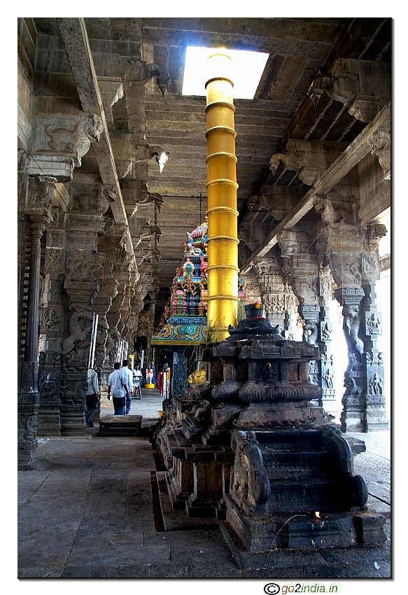Infront of main temple of Sri Ekambareswarar 
