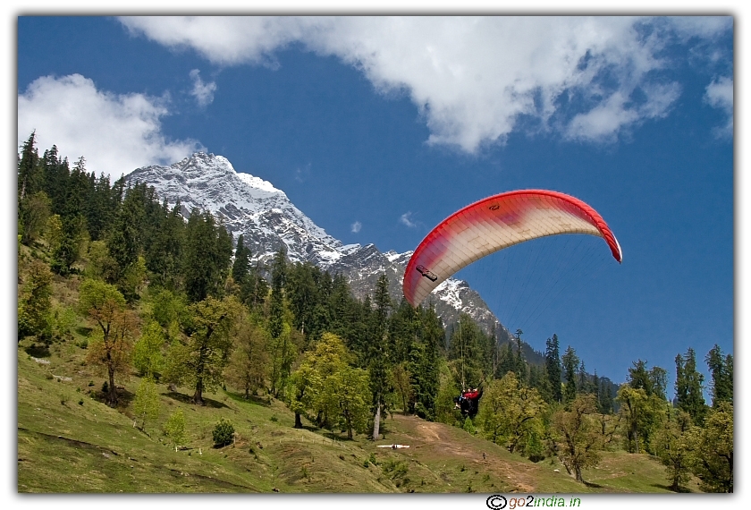 Paragliding at Solang valley, Manali