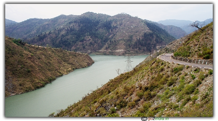 Beas river and road on the way to Kullu